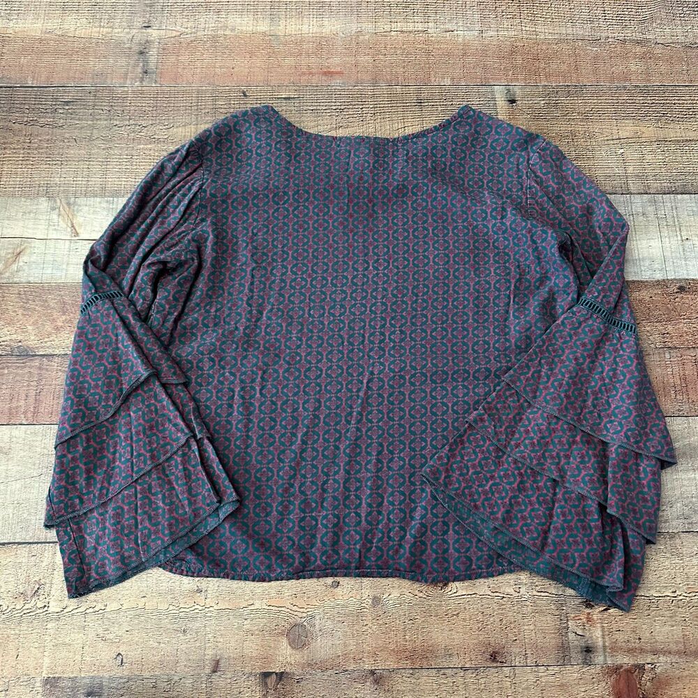 Panhandle Rayon Boho Ruffle Sleeve Blouse Red Blue Geometric Print Women’s Top